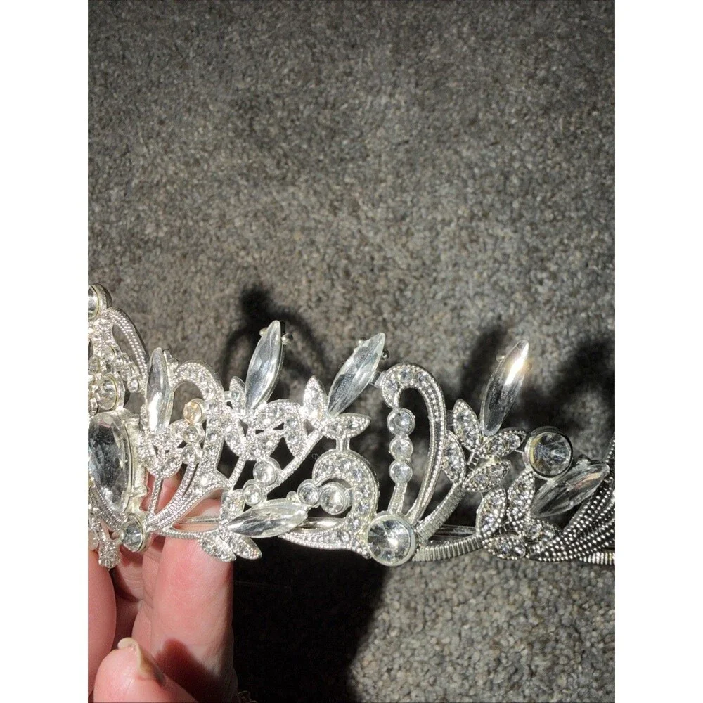 Tiara Silver Tone Clear Gems